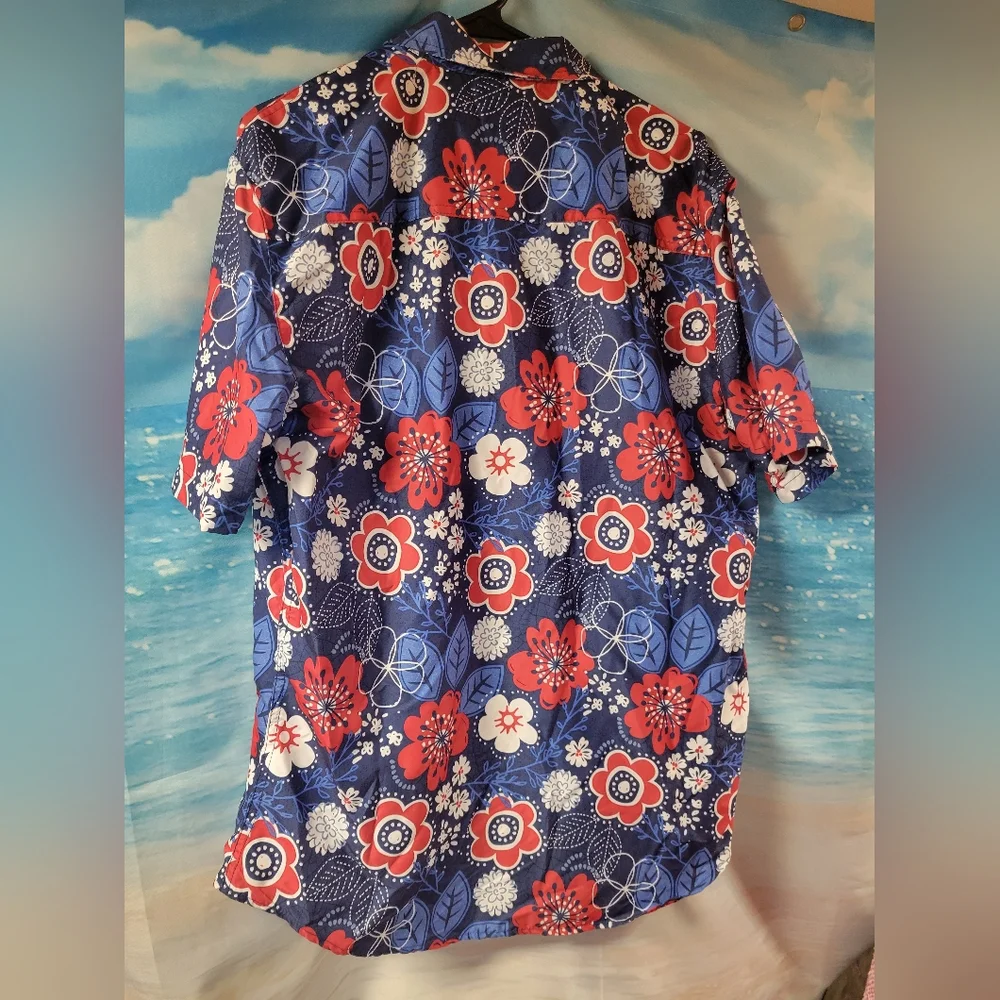 Free Planet Surf‎ NWOT 2PC Floral Blue and Red Men's Short & Shirt Set